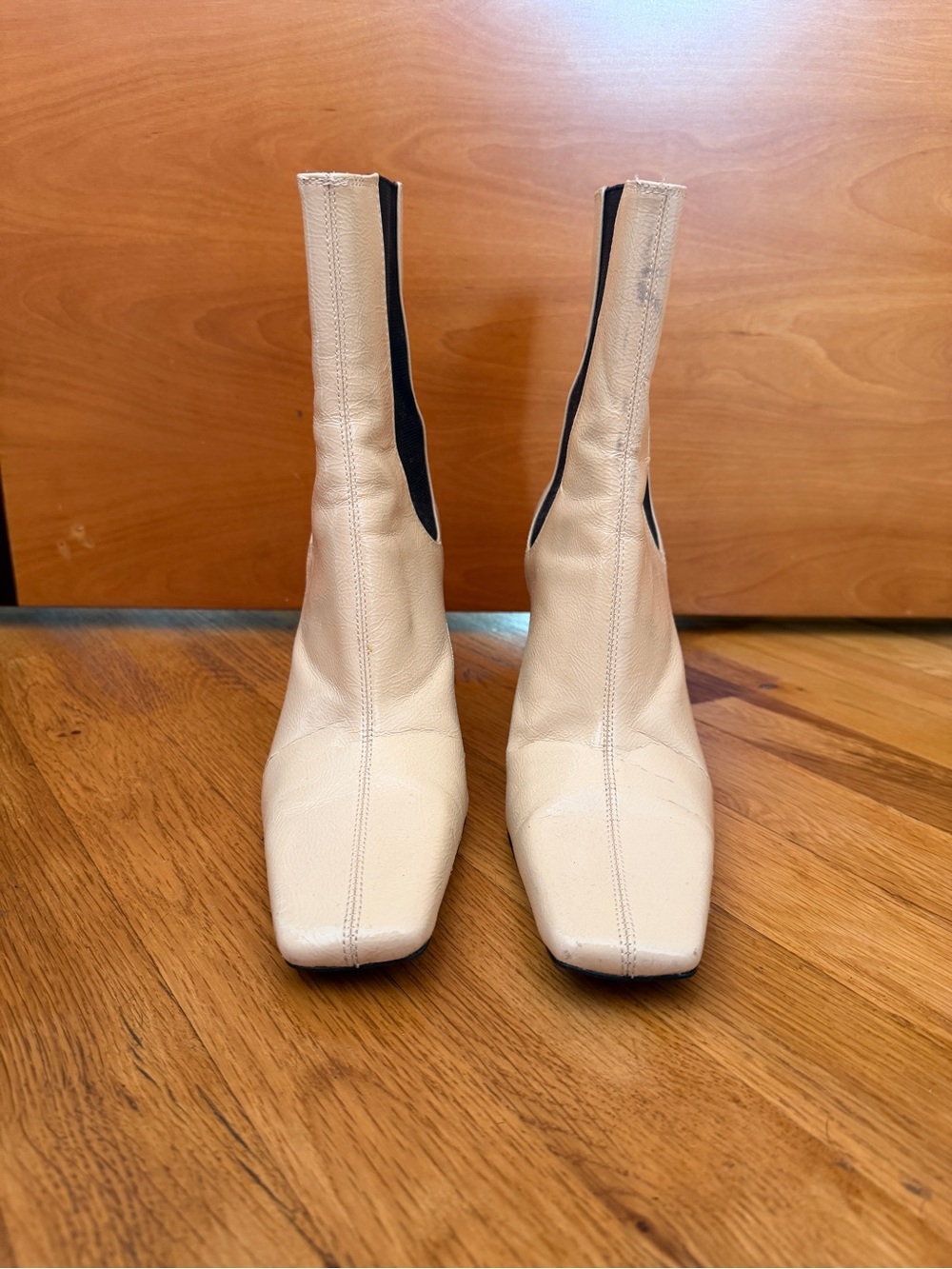Zara Cream Leather Chelsea Block Heel Ankle Boots with Black Elastic - Picture 2 of 4